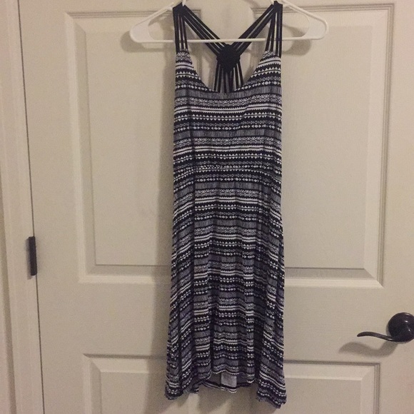 Dresses & Skirts - Tribal print dress